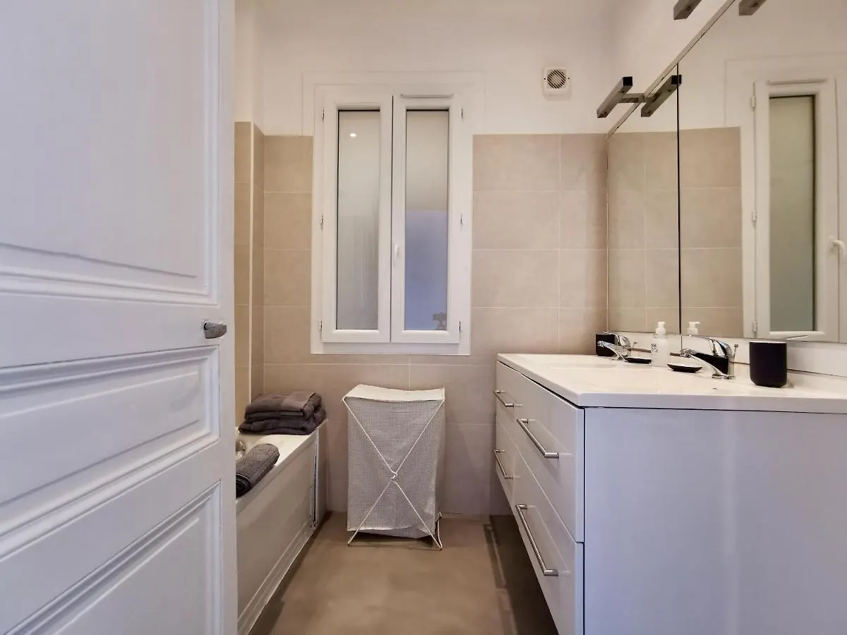 Le Palazzo 219 By Booking Guys Apartment Nice