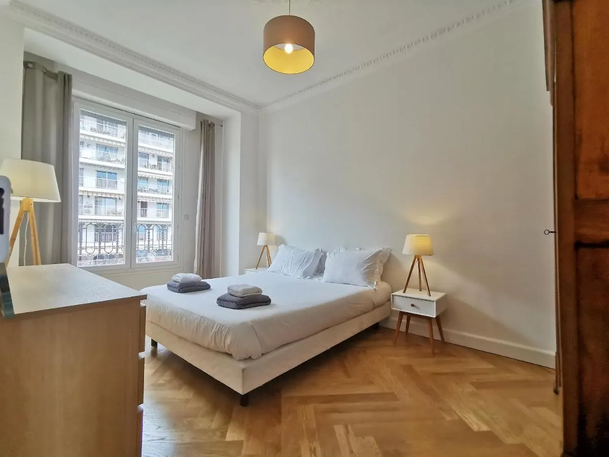 Le Palazzo 219 By Booking Guys Apartment Nice